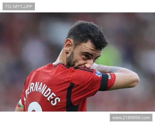 英媒称阿莫林欲强化梅努防守力培养其与B费搭档成曼联中场核心 英媒称阿莫林欲强化梅努防守力培养其与B费搭档成曼联中场核心